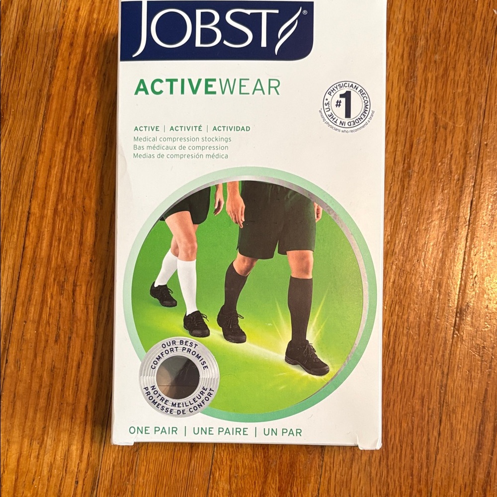 Jobst ActiveWear White 15-20 mmhg Compression Socks